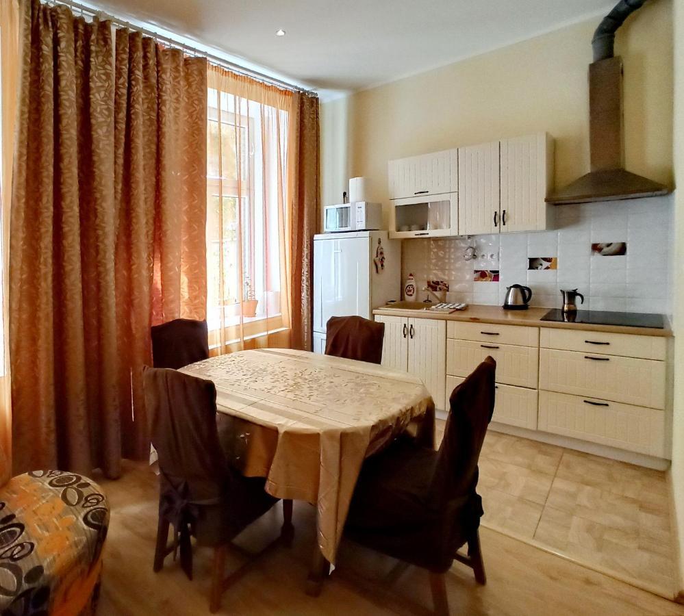 Apartments Iris Karlovy Vary Luaran gambar